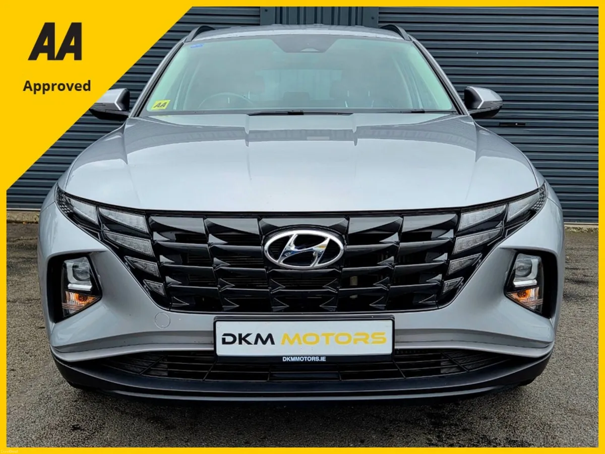 Hyundai Tucson EXECUTIVE 5DR - Image 2