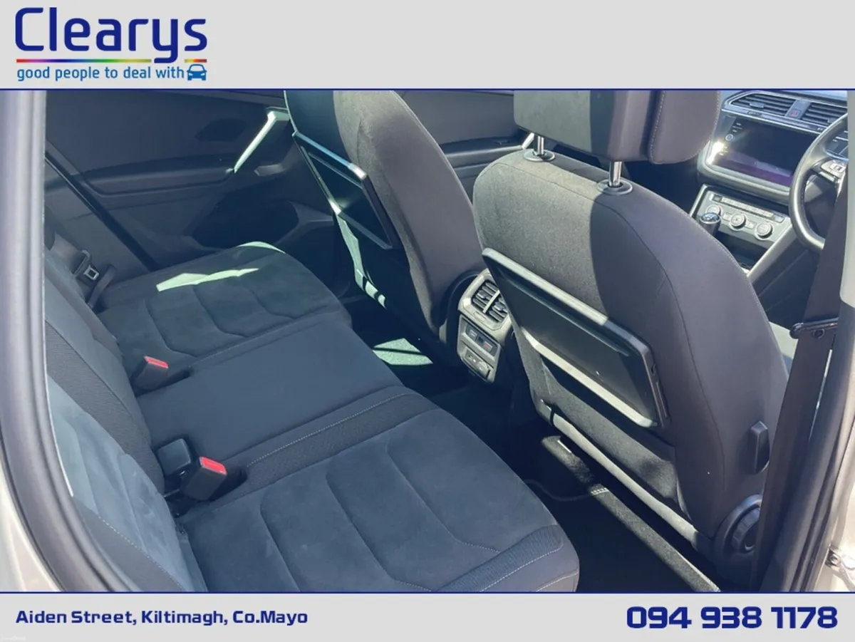 Volkswagen Tiguan R-LINE 2.0 TDI MANUAL 6SPEED FWD - Image 6