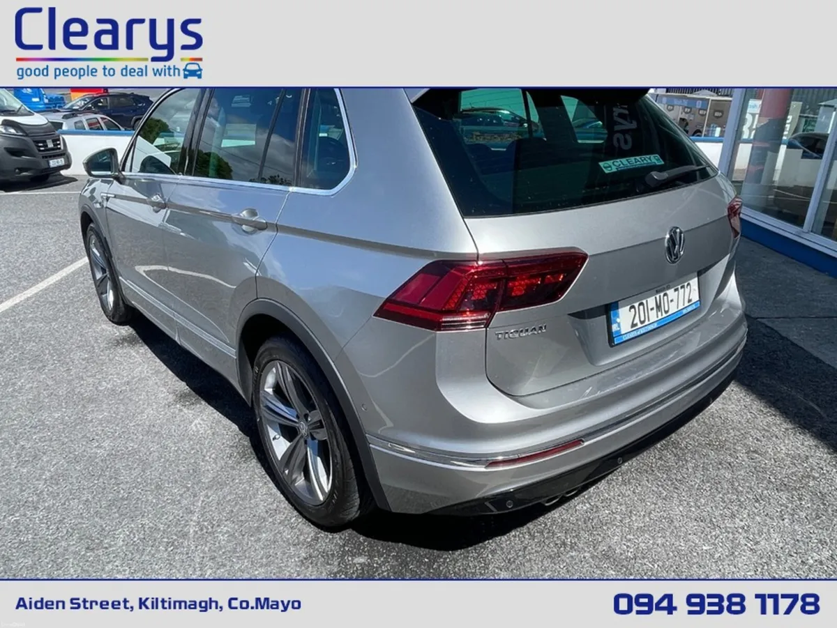 Volkswagen Tiguan R-LINE 2.0 TDI MANUAL 6SPEED FWD - Image 4