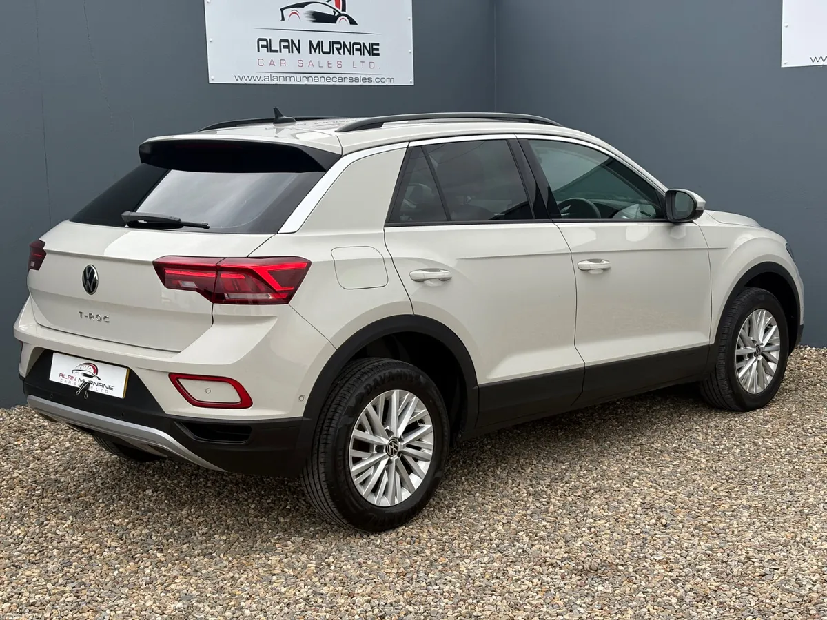 VOLKSWAGEN T-ROC LIFE NEW MODEL 2.0 TDI  2022 - Image 6