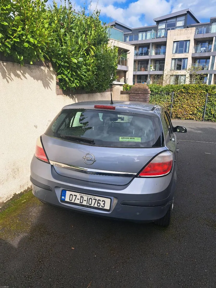 !! 1 OWNER VERY LOW MILES ONLY 64TH !! - Image 3