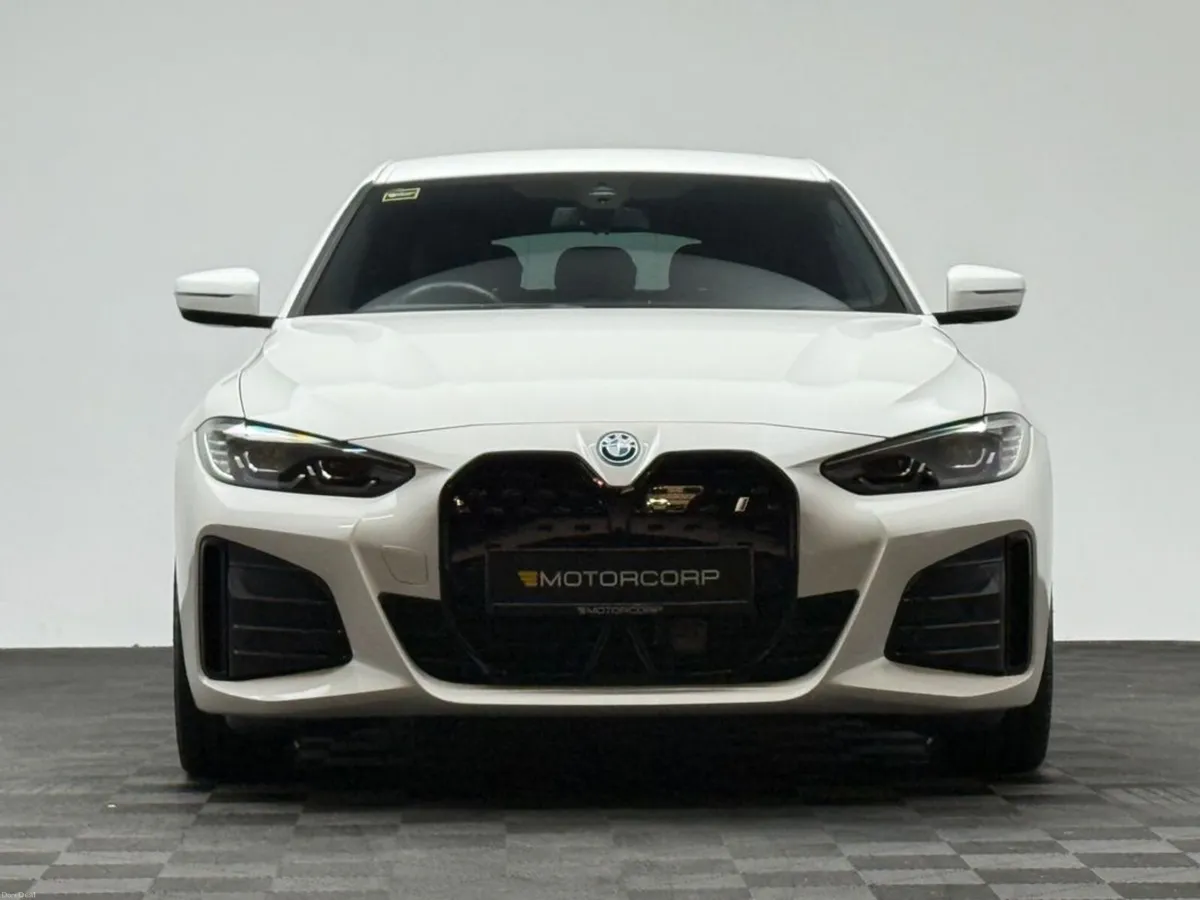 BMW i4 35 M SPORT EDRIVE - Image 2