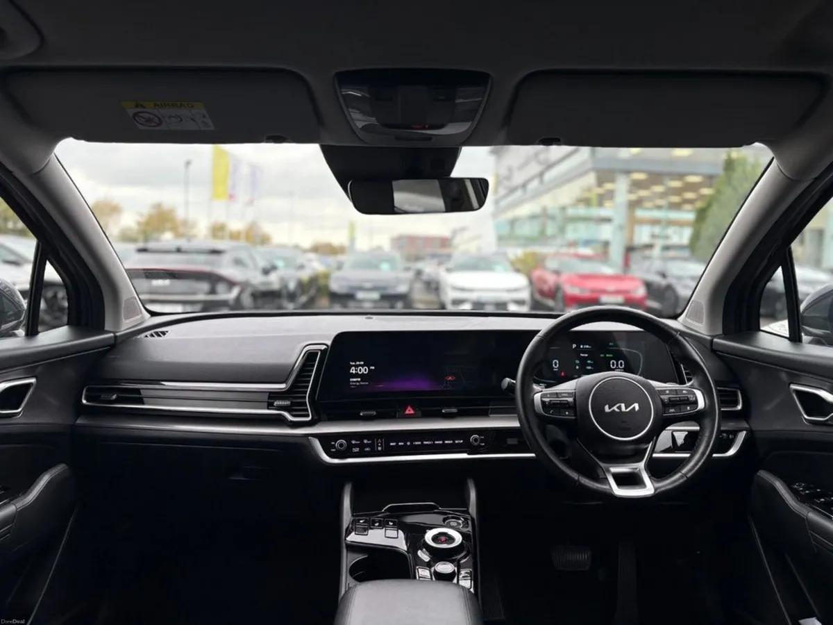 Kia Sportage K3 Plug in hybrid - Image 2
