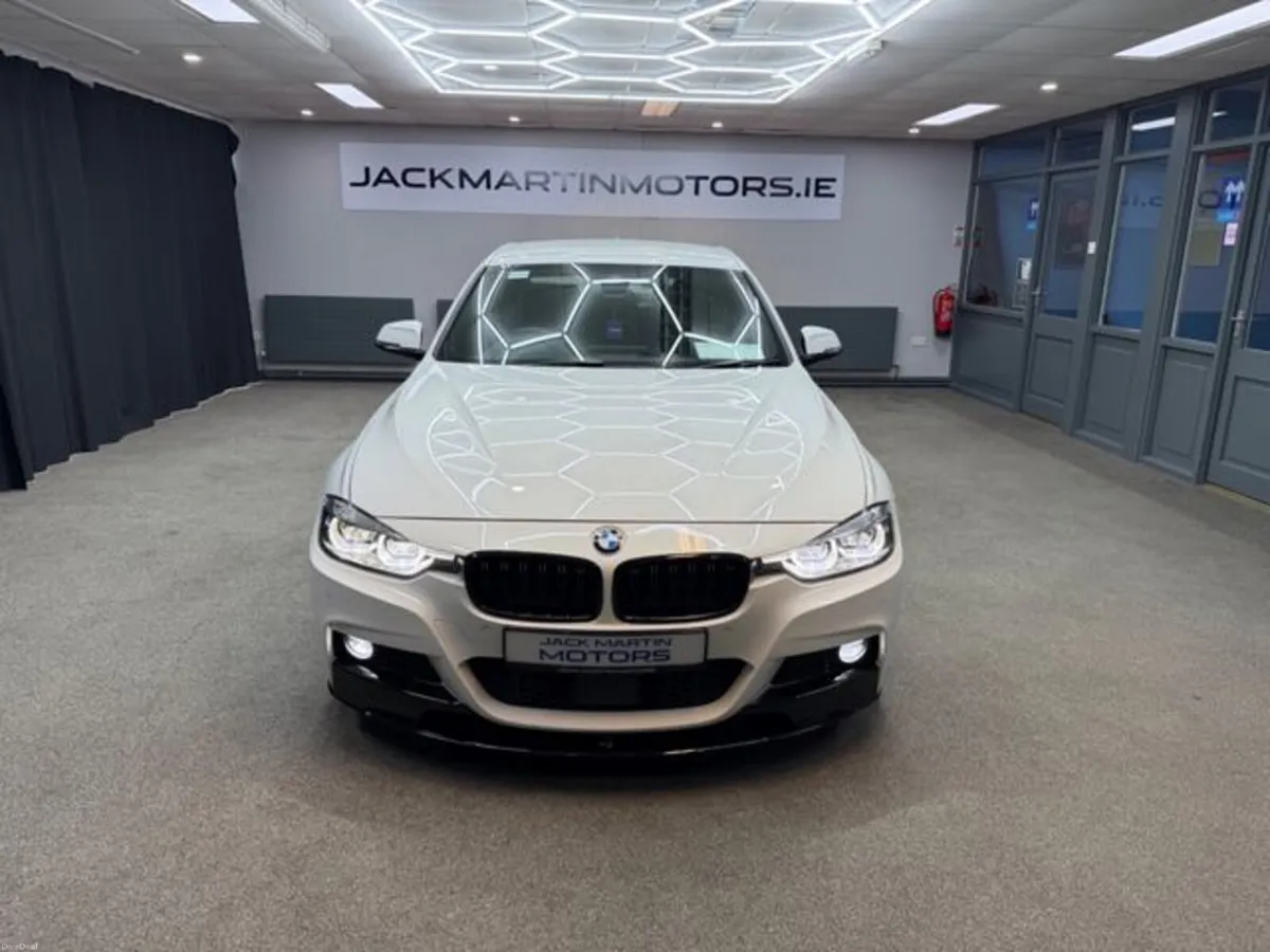 BMW 3-Series 320I M Sport Shadow Edition M Perform - Image 2