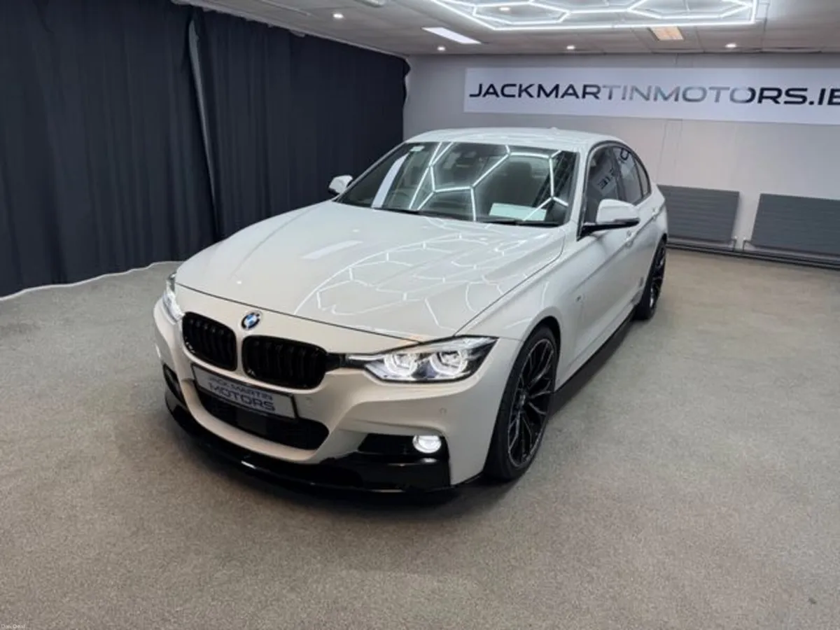 BMW 3-Series 320I M Sport Shadow Edition M Perform - Image 3