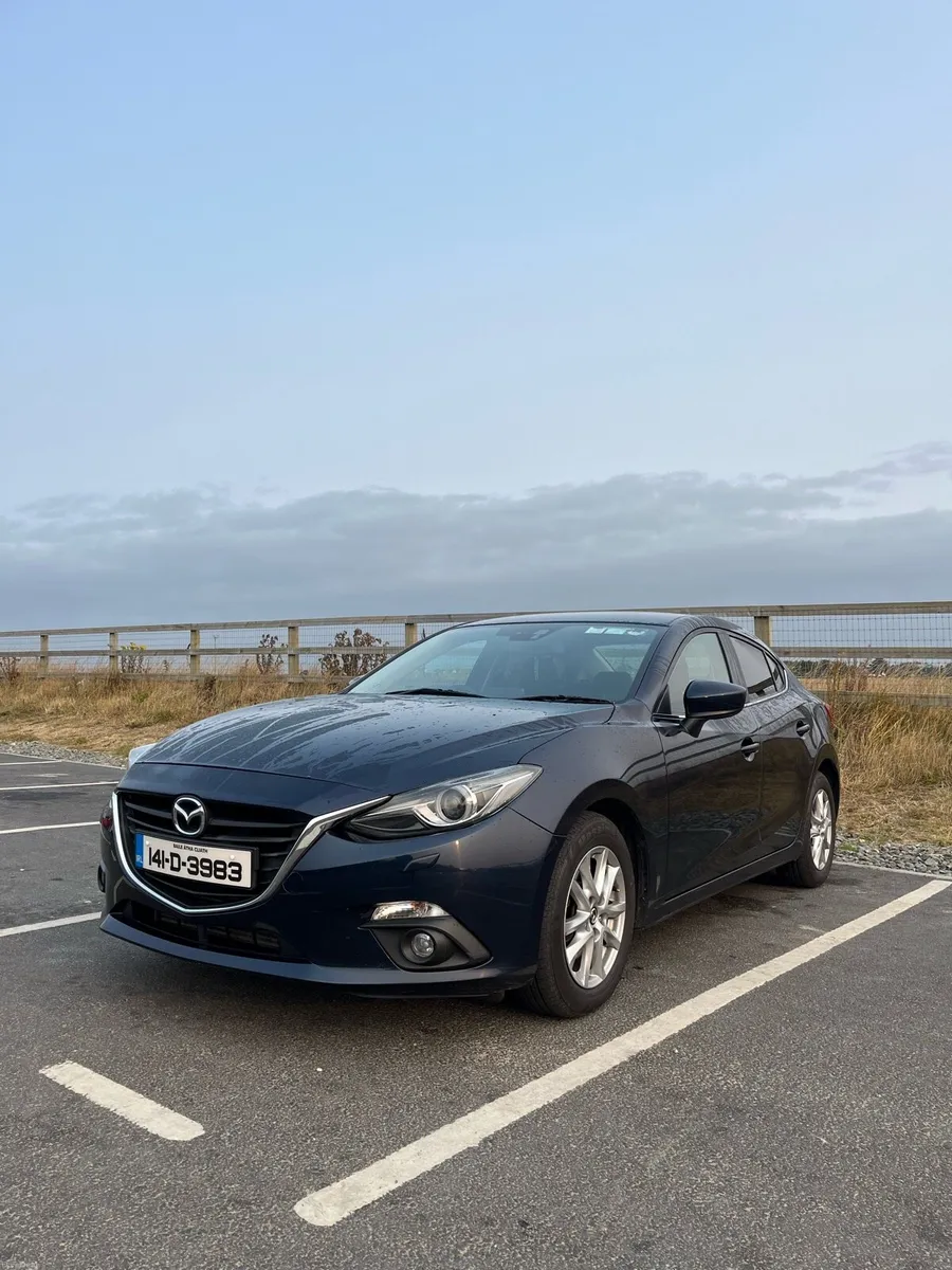 2014 Mazda 3 Sedan 2.2 Diesel - Image 1