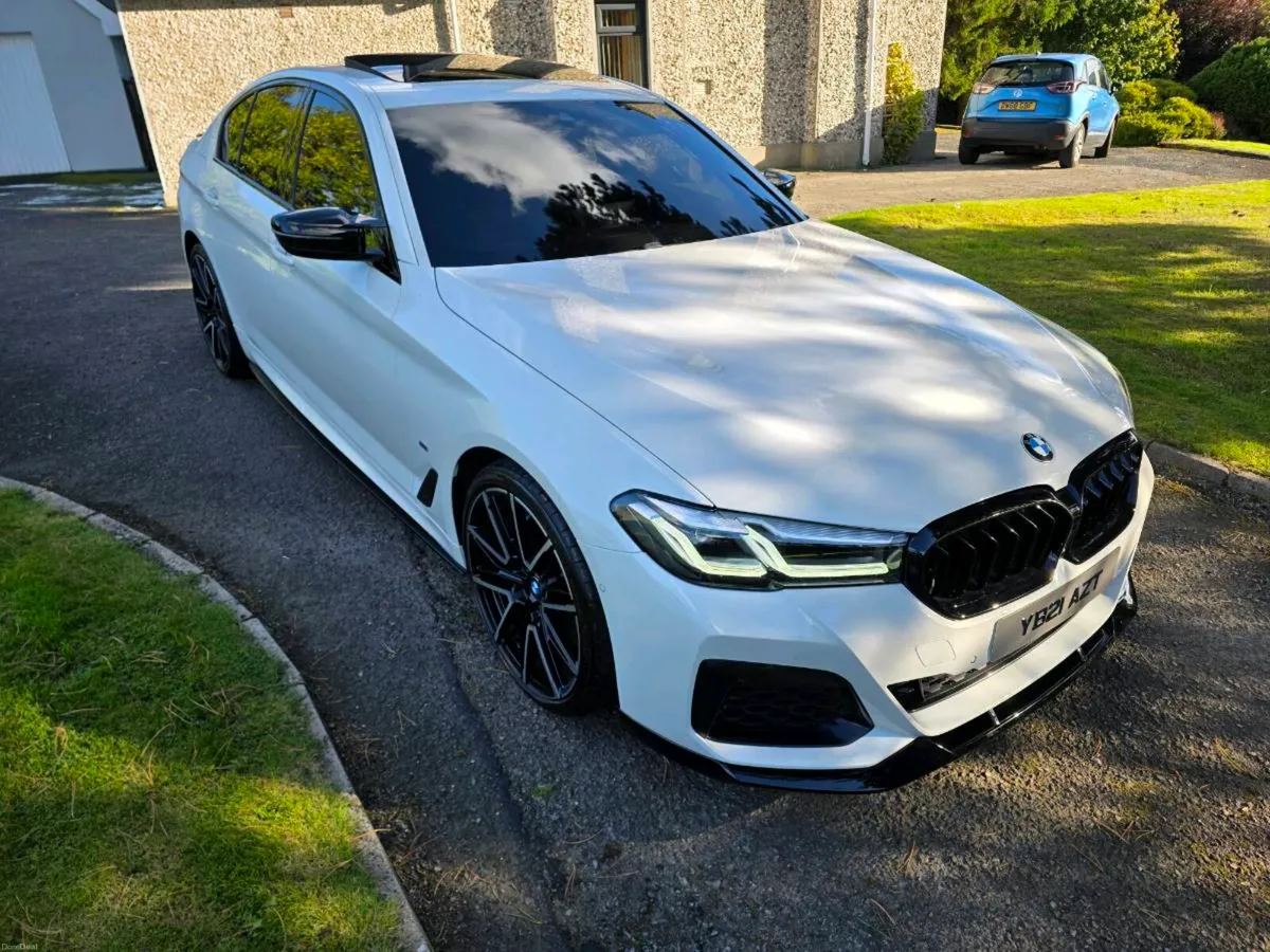 2021 BMW 530D M Sport MHT xDrive ( Sunroof Model) - Image 1