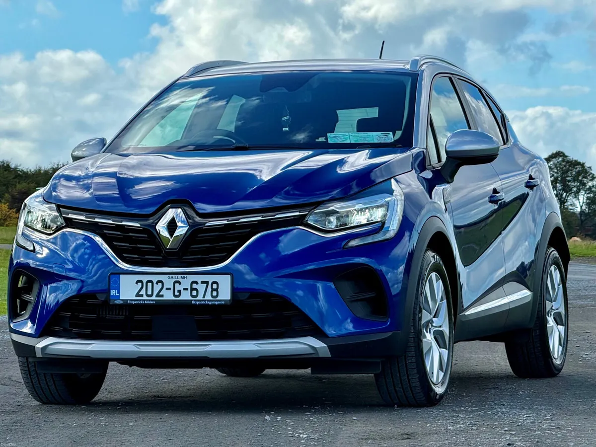Captur 1.0 TCe ICONIC NCT 2028 12 Months Warranty - Image 2