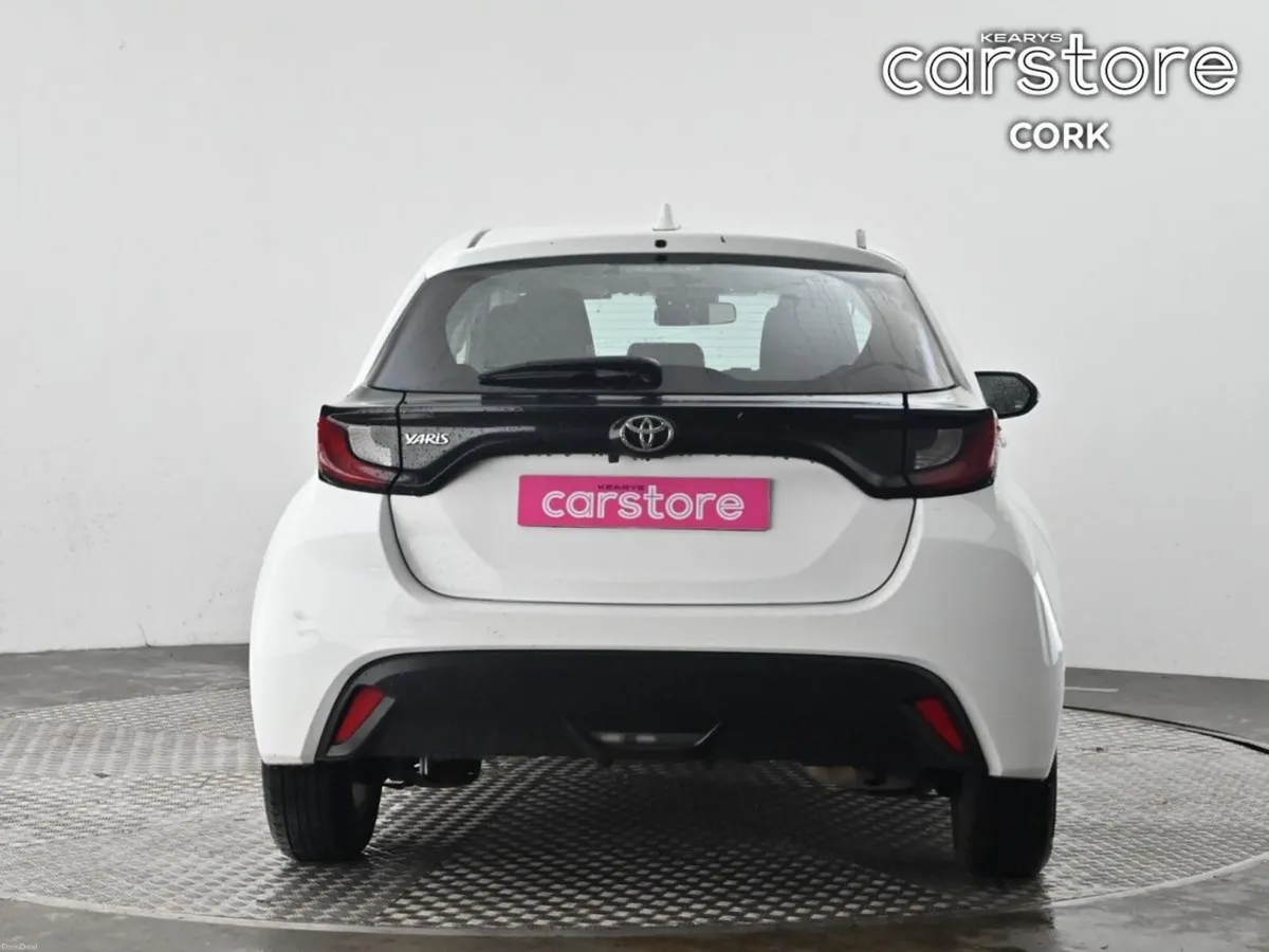 Toyota Yaris 1.5 Luna - Image 4