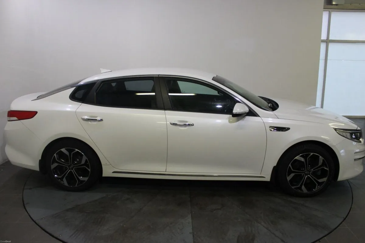 Kia Optima 1.7 D Platinum - TENDER 24 - Image 3