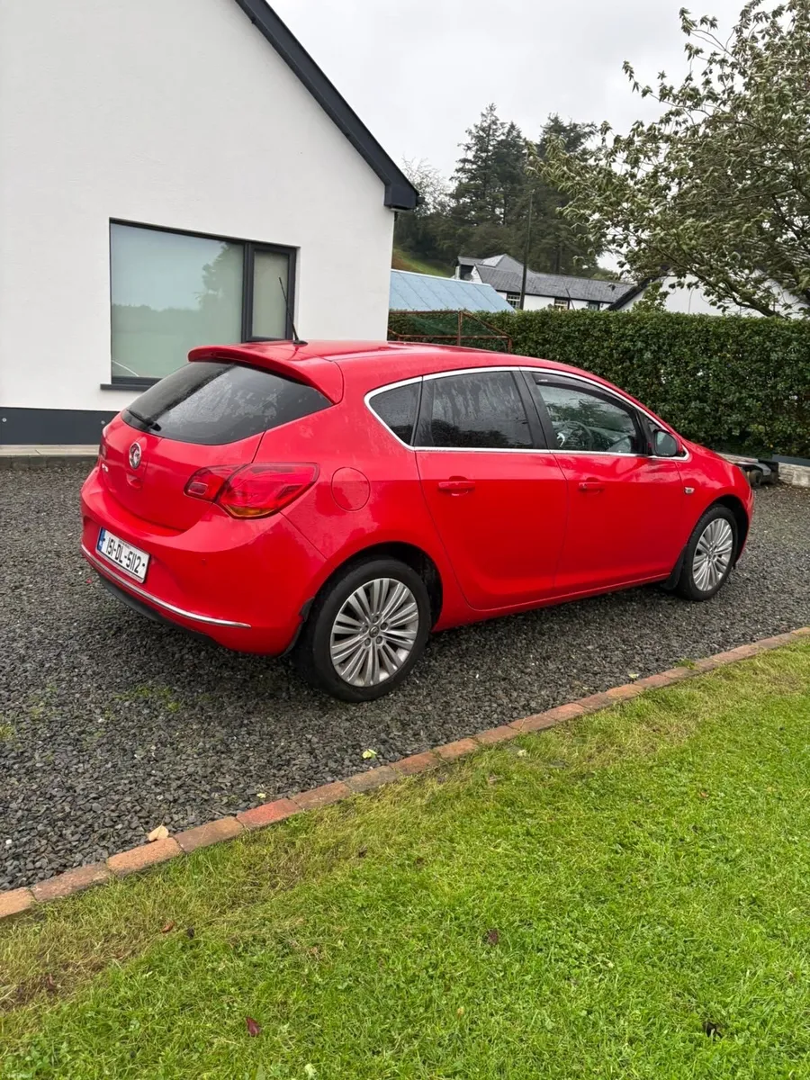 Vauxhall Astra 2015 - Image 5