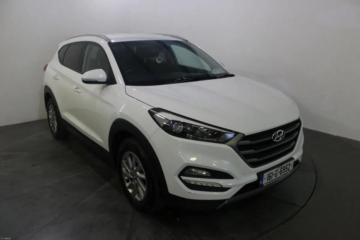Hyundai Tucson 1.7 D SE NAV - TENDER 22 - Image 1