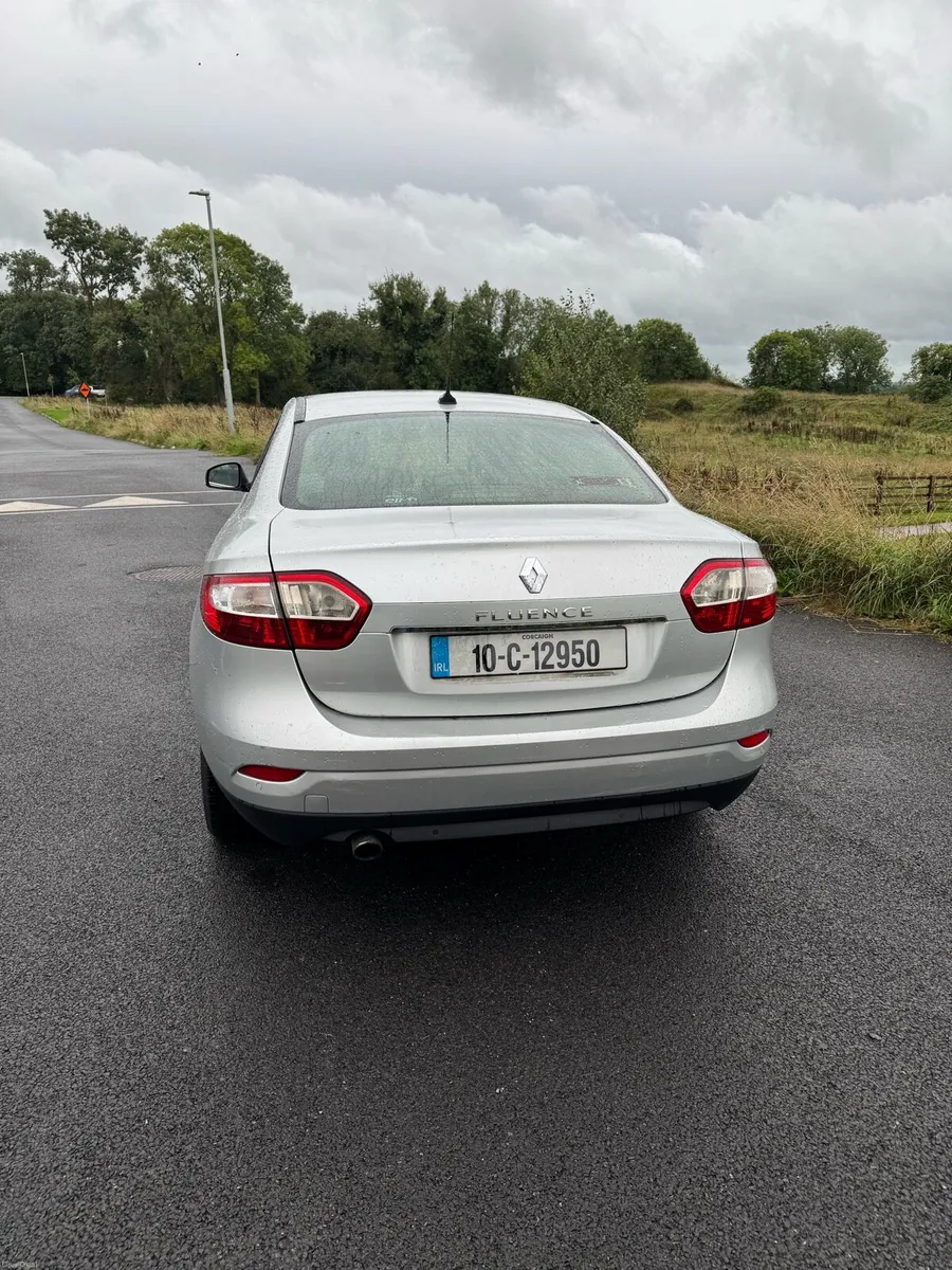 10 Renault fluance 1.5 dci - Image 6