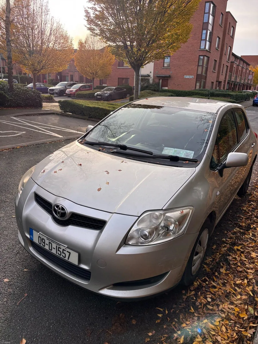 Toyata Auris 1.4 D-4D Manual - Image 4