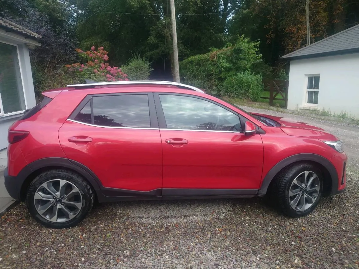 Kia Stonic 2019 Automatic Very Low Mileage - Image 2