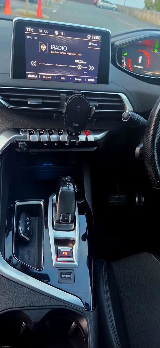 Peugeot 3008 2018 - Image 2