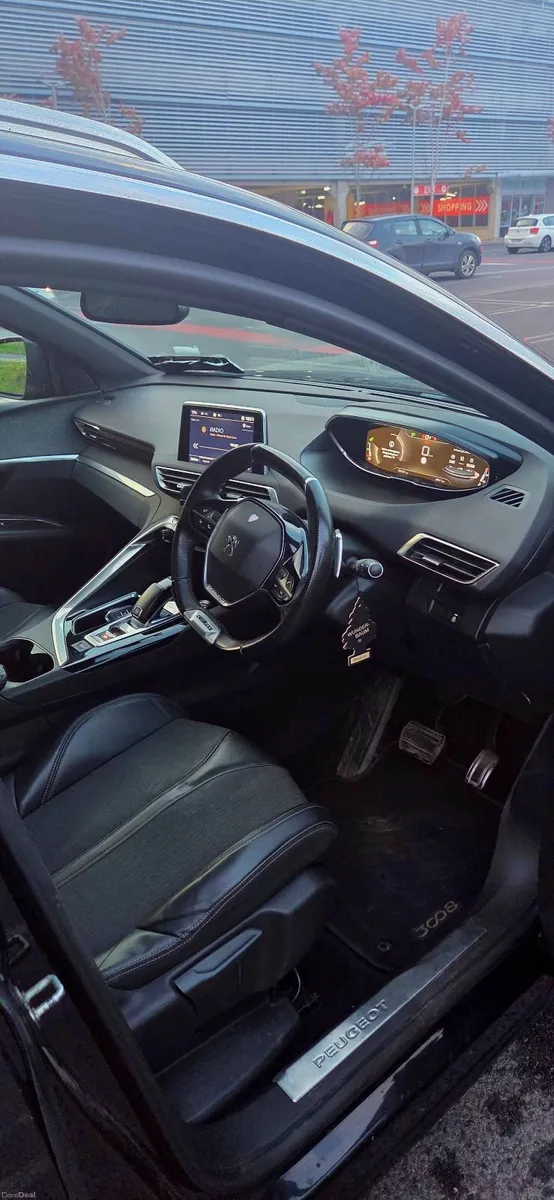 Peugeot 3008 2018 - Image 5