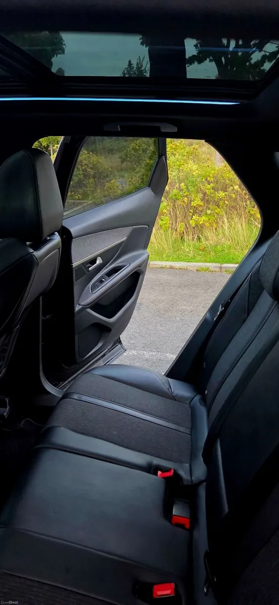 Peugeot 3008 2018 - Image 6