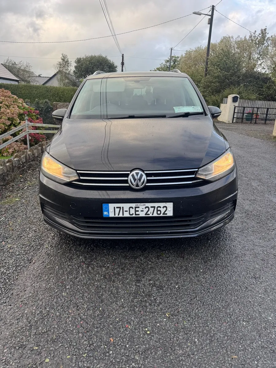 Volkswagen touran - Image 2