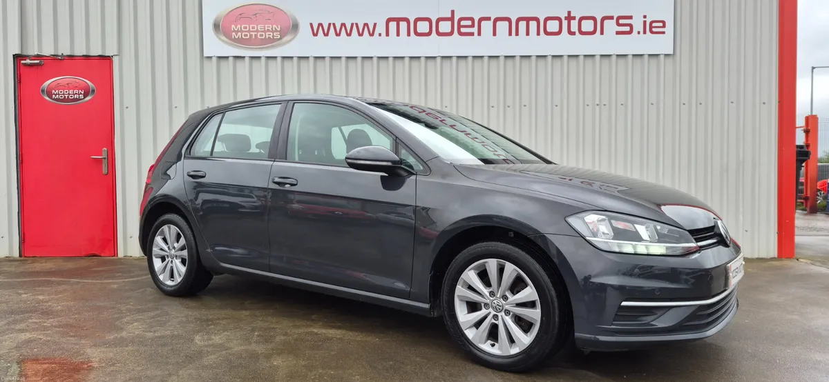 Volkswagen Golf se nav 1.6 tdi 115bhp urano grey - Image 2