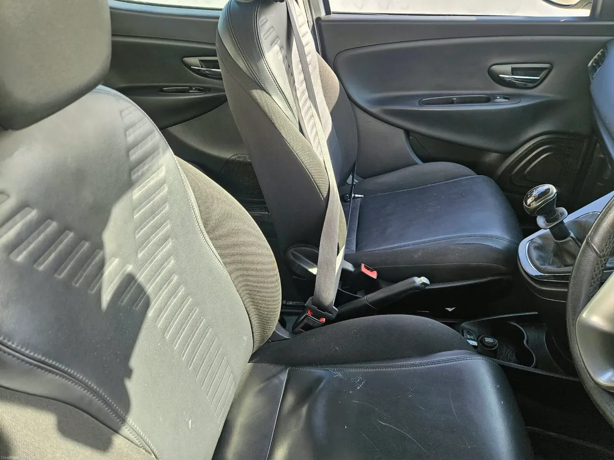 Image 6 of 7