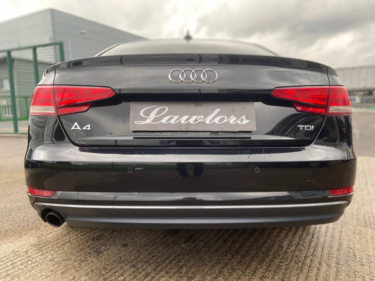 2017 (172) AUDI A4 2.0TDI FINANCE ARRANGED - Image 6