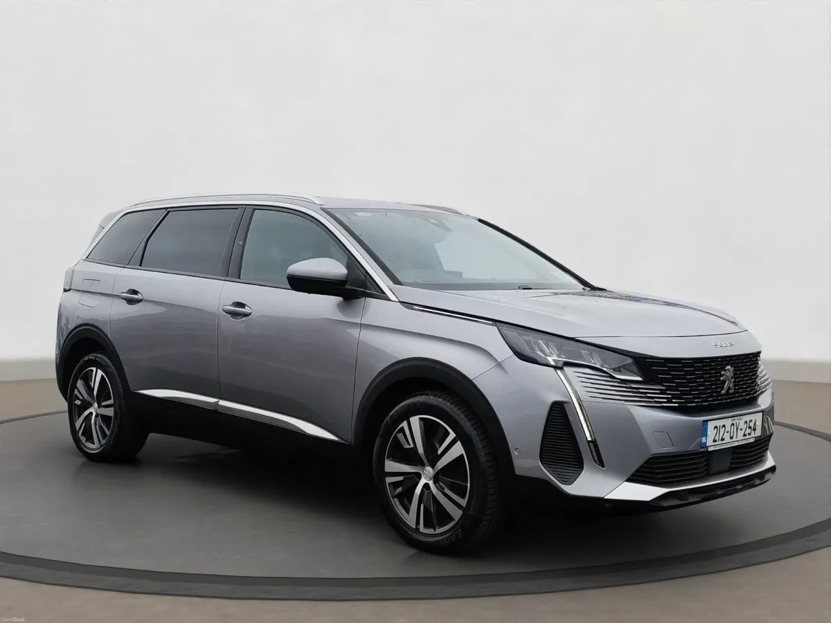 Peugeot 5008 HDI 7 seat Allure - Image 4