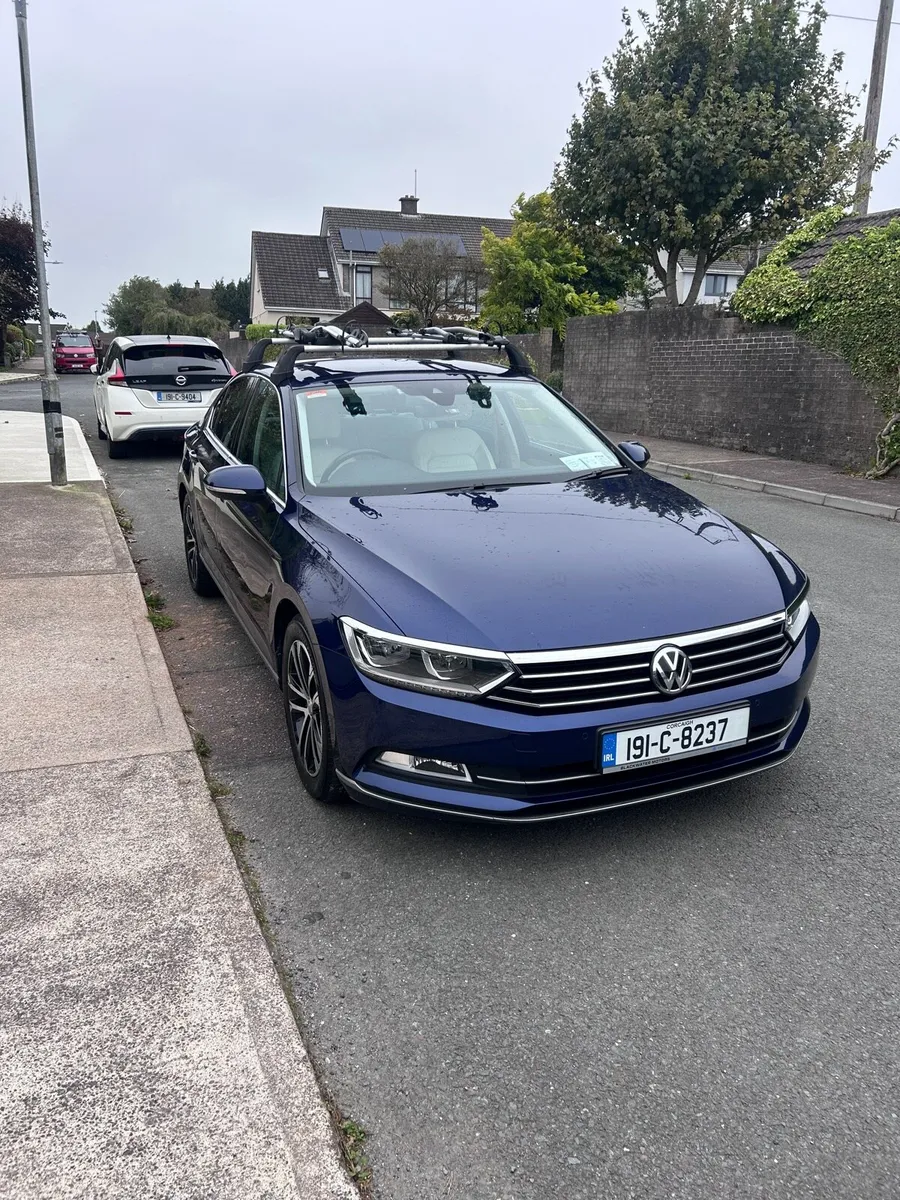 Volkswagen Passat High Line - Image 1