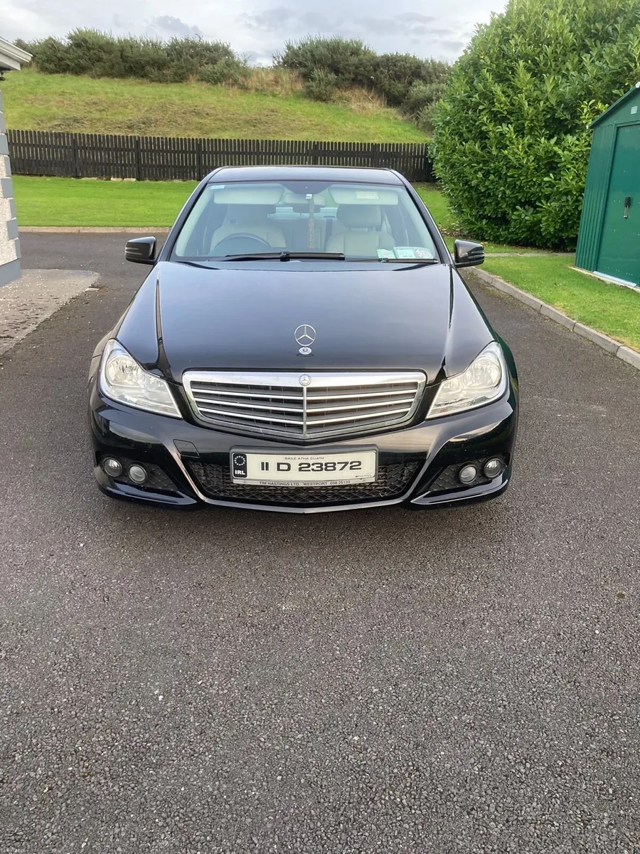 Mercedes C200 - Image 2