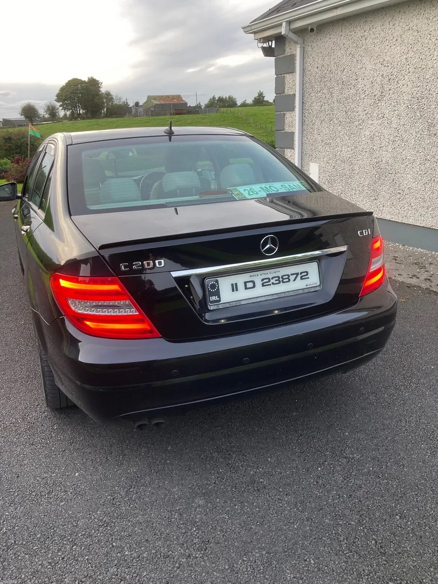 Mercedes C200 - Image 4