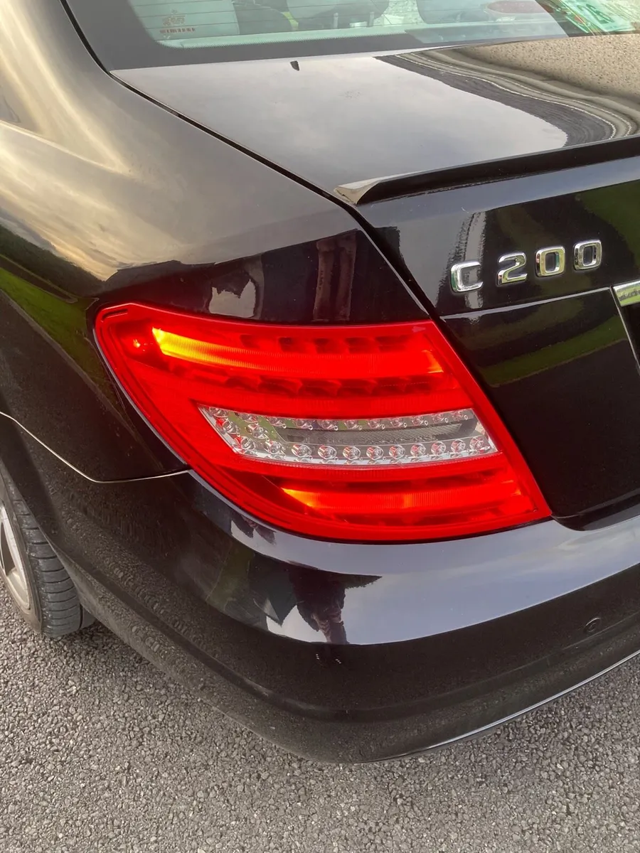 Mercedes C200 - Image 6