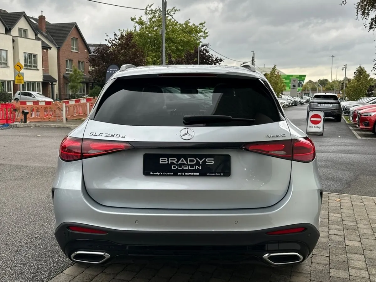Mercedes-Benz GLC GLC 220d 4MATIC AMG Line--Night - Image 5