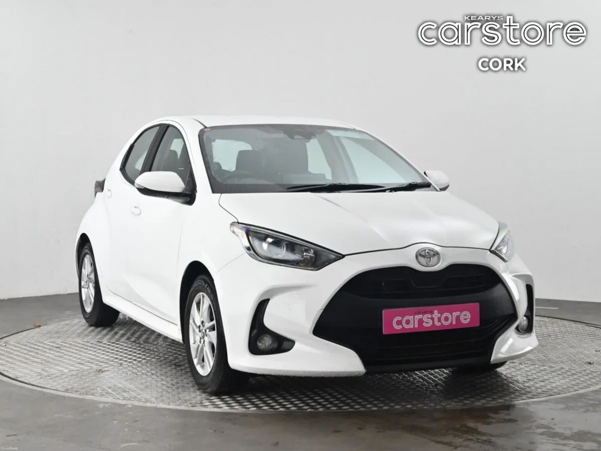 Toyota Yaris 1.5 Luna - Image 1
