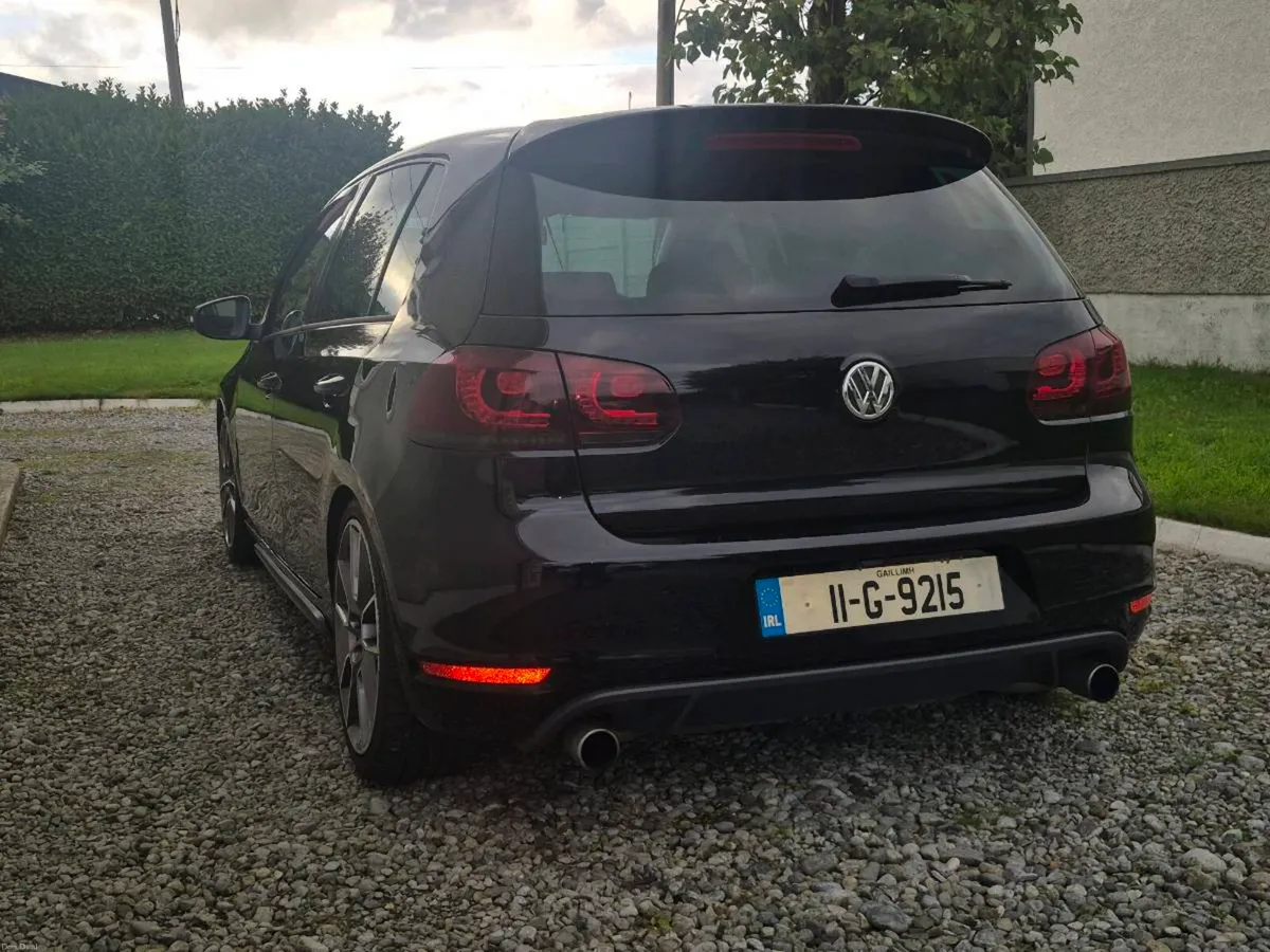 Volkswagen Golf 2011 MK6 1.6 TDI - Image 4