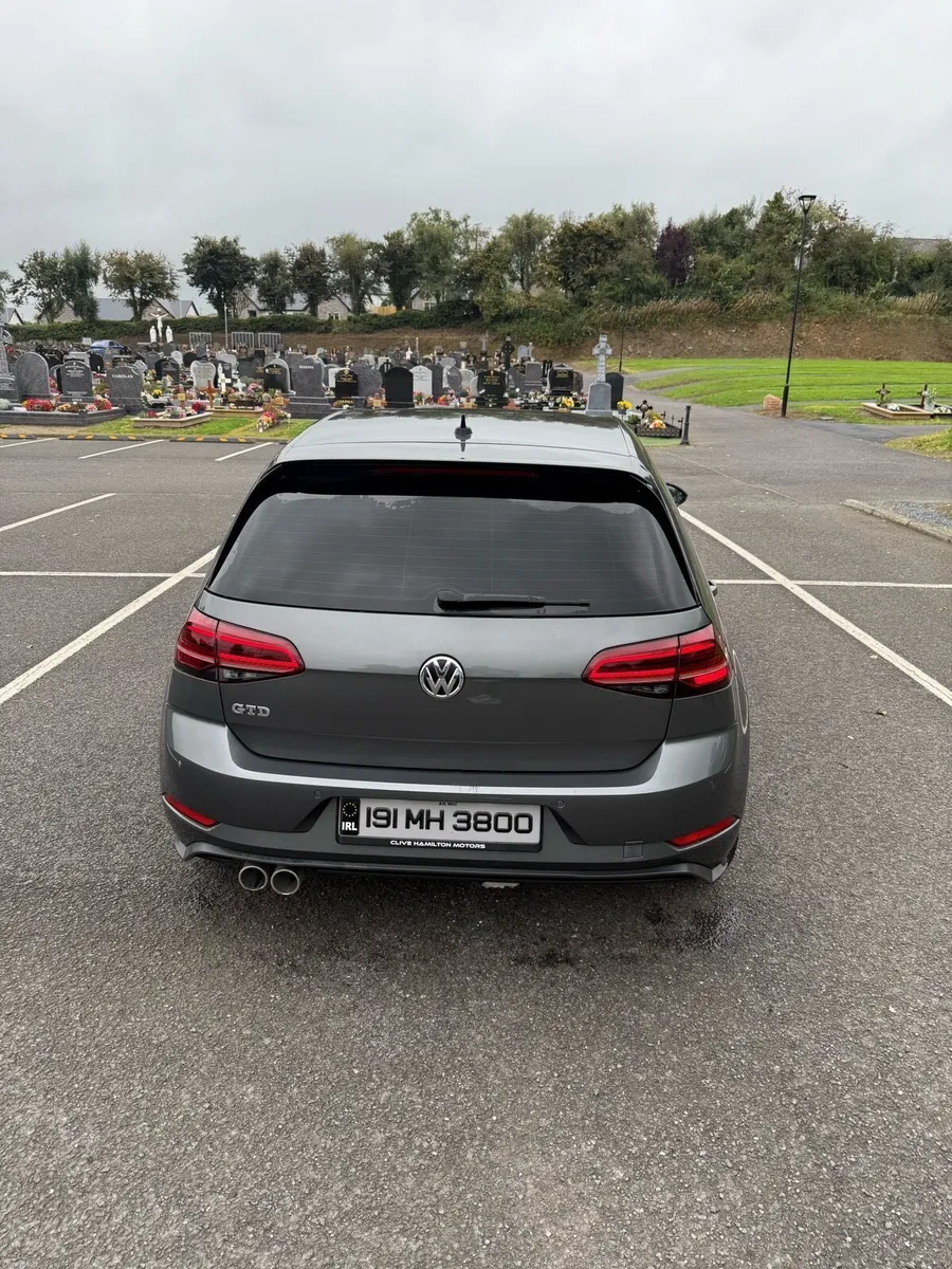 2019 VW Golf GTD  2.0L Auto - Image 2