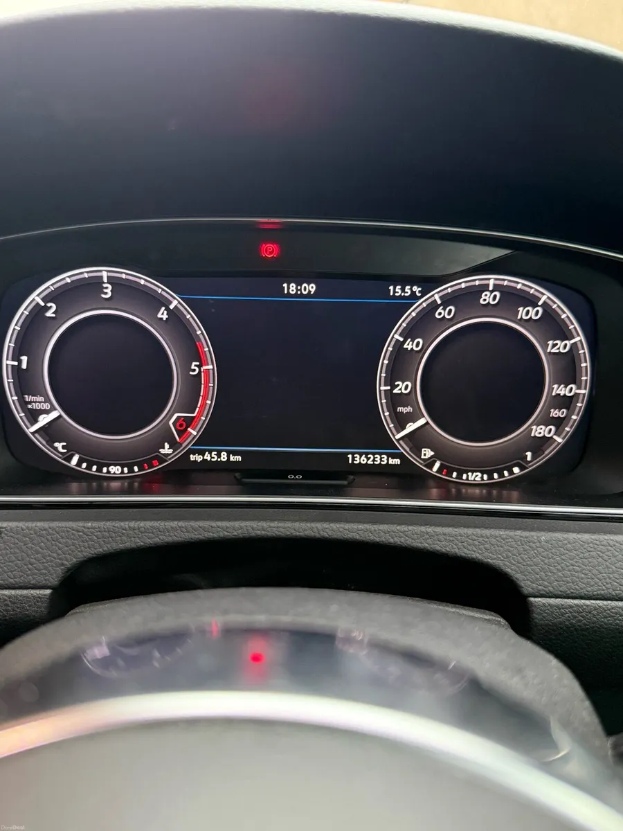2019 VW Golf GTD  2.0L Auto - Image 6