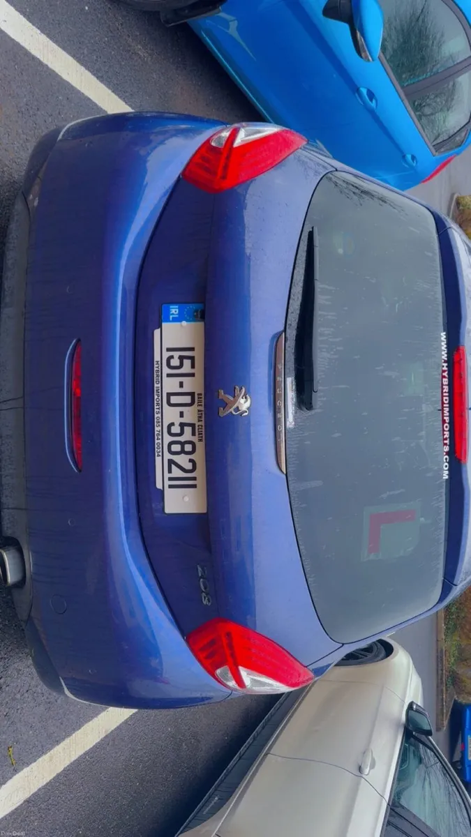 2015 Peugeot 208 1.2 - Image 2