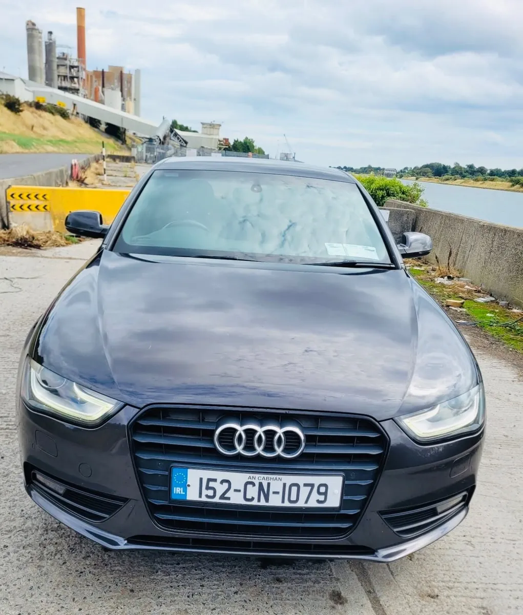Audi A4 2015 - Image 2
