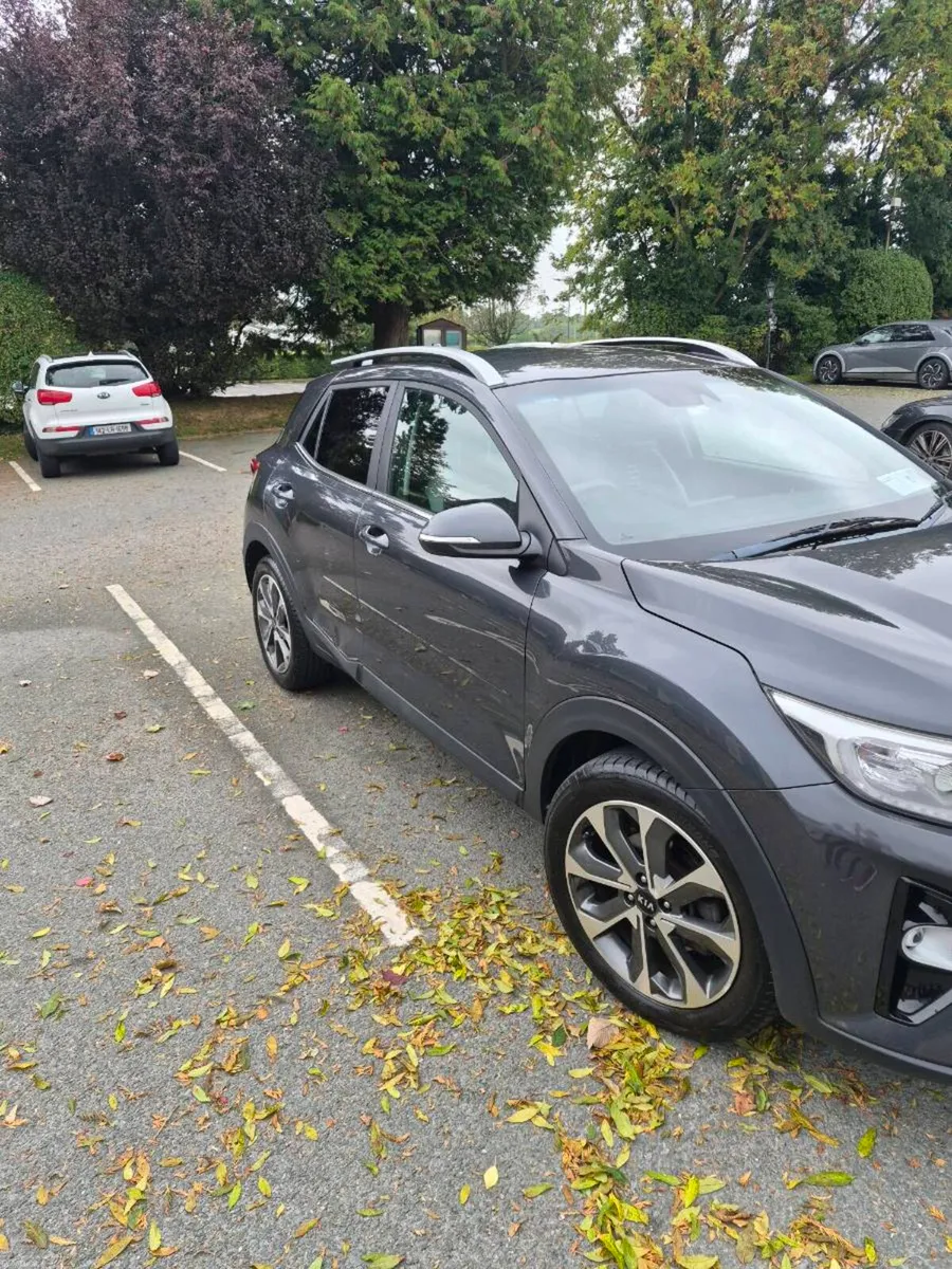 Kia Stonic 191 K3 1.4 petrol low mileage - Image 5