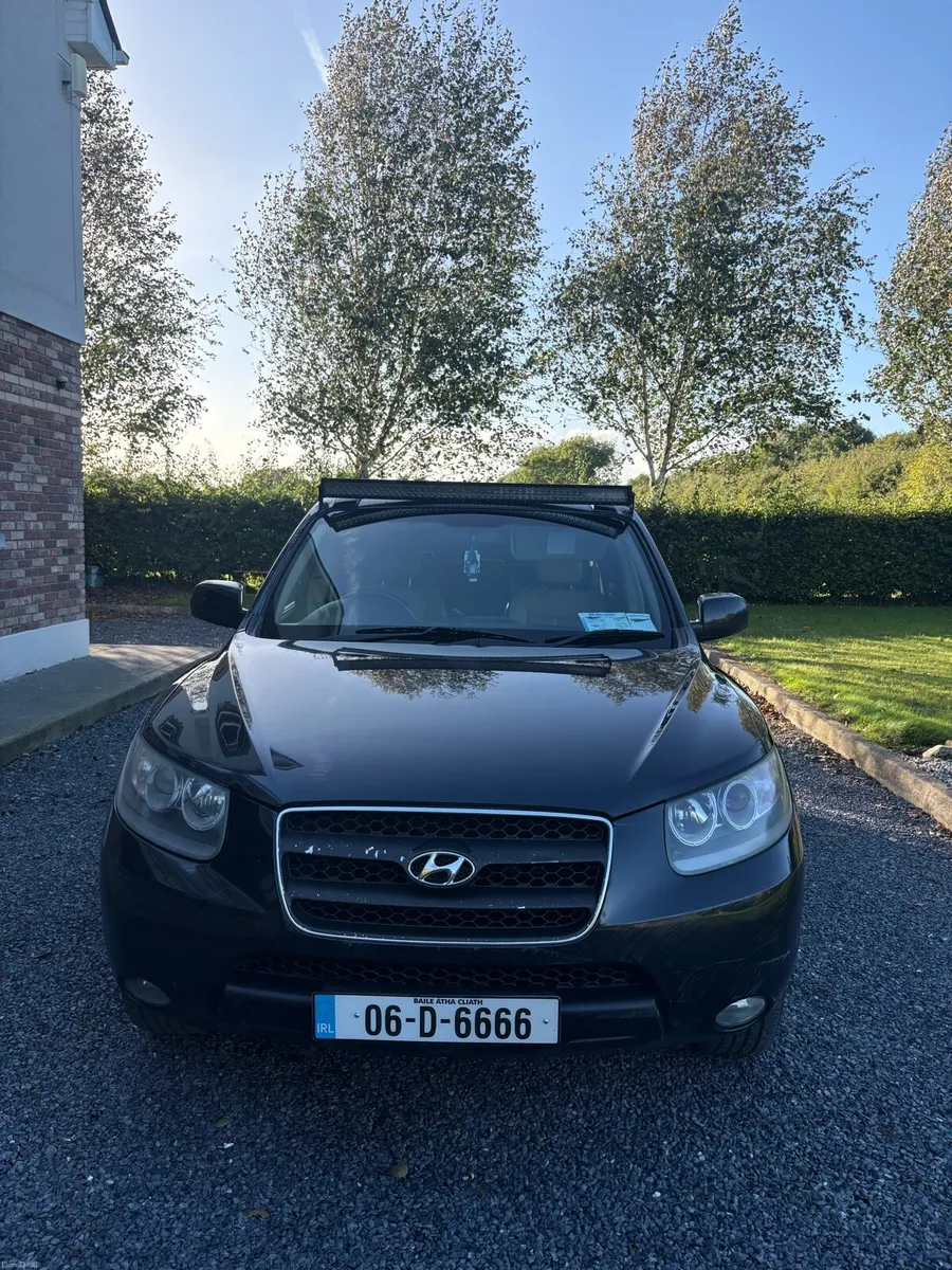 Hyundai Santa Fe €333 tax ❗️CREW CAB & NEW DOE❗️ - Image 5