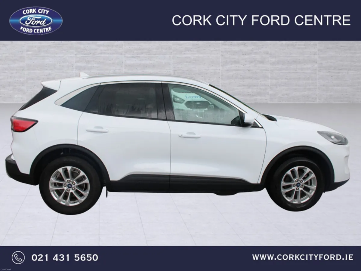 Ford Kuga TITANIUM 2.5 PHEV 225 S6.2 - Image 2
