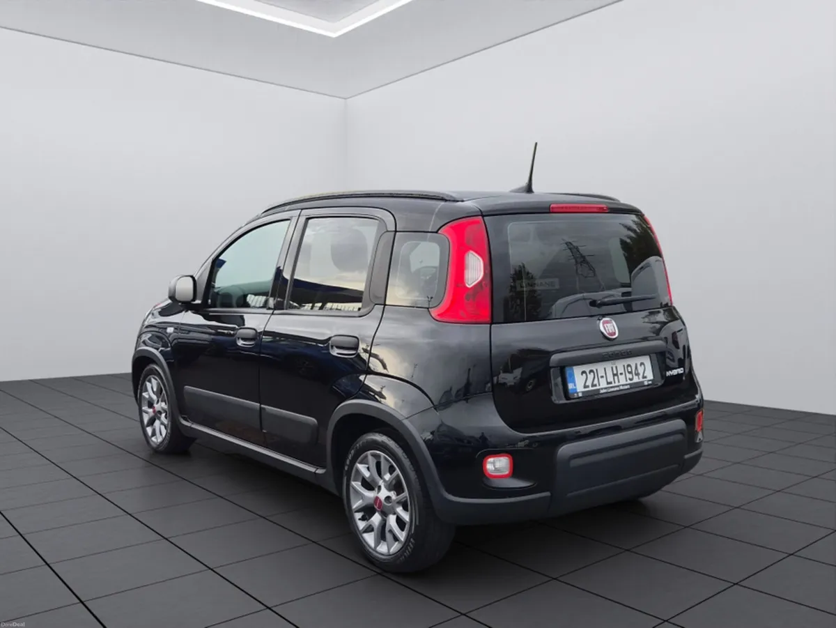 Fiat Panda CITY LIFE 1.0 MHEV 70HP 5DR - Image 3