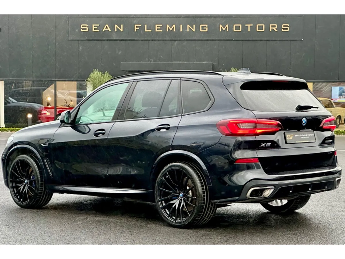 BMW X5 XDRIVE45E M SPORT AUTO - Image 4