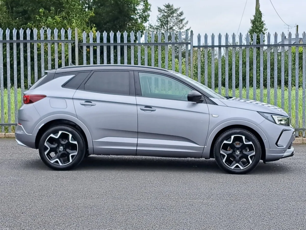 Opel Grandland ULTIMATE 1.5TD 130BHP 8 SPEED AUTOM - Image 4