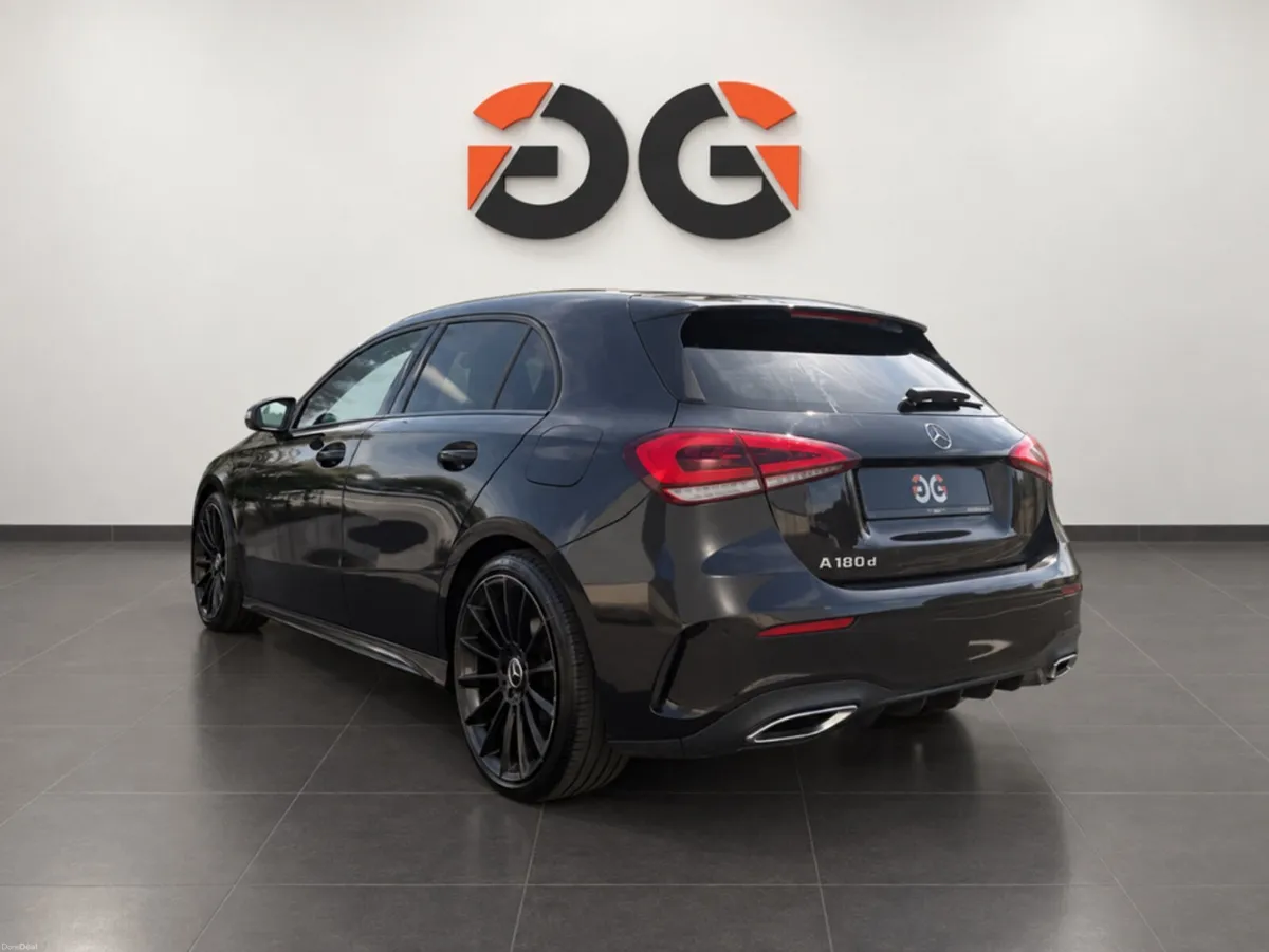 Mercedes-Benz A-Class 1.5 D AUTO AMG LINE - Image 3