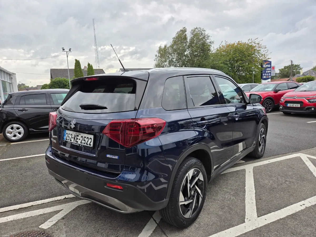 Suzuki Vitara 1.4 B/JET HYBRID ULTRA - Image 4