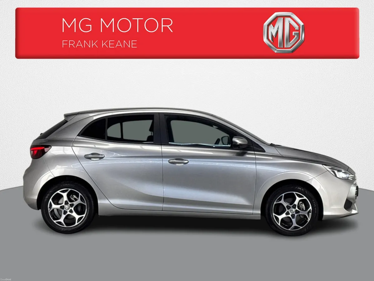 MG MG3 EXCLUSIVE **LEATHER INTERIOR**HEATED STEERI - Image 2