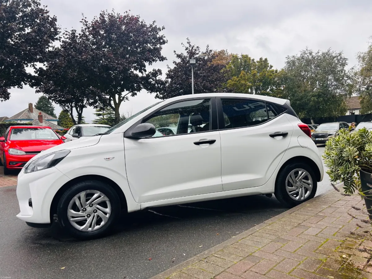 Hyundai i10 CLASSIC 5DR - Finance From €202 per mo - Image 6