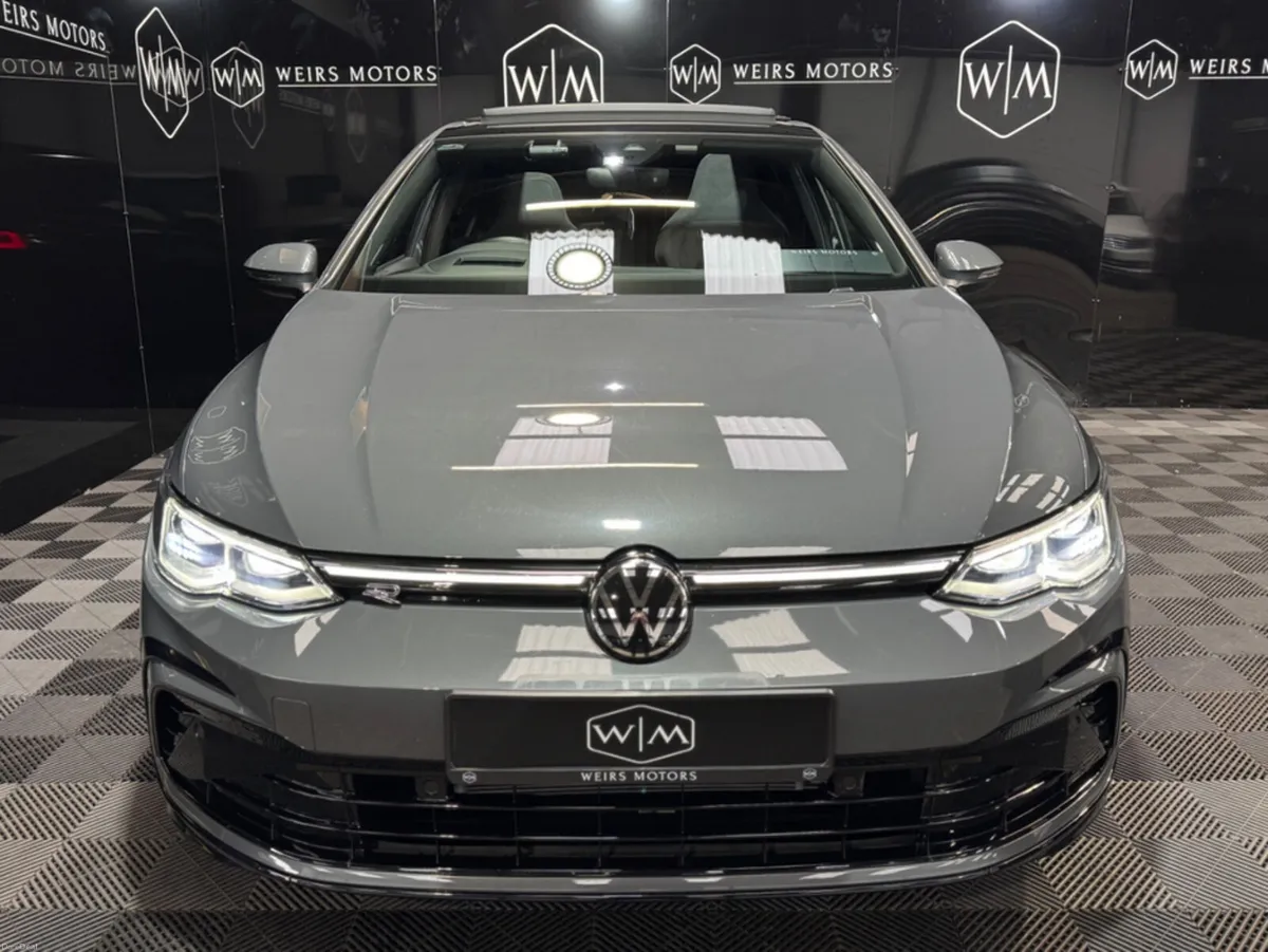 Volkswagen Golf 1.5 ETSI//R-LINE//SUNROOF//AUTOMAT - Image 4
