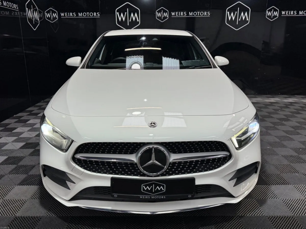 Mercedes-Benz A-Class A200D AMG LINE AUTOMATIC//ON - Image 4